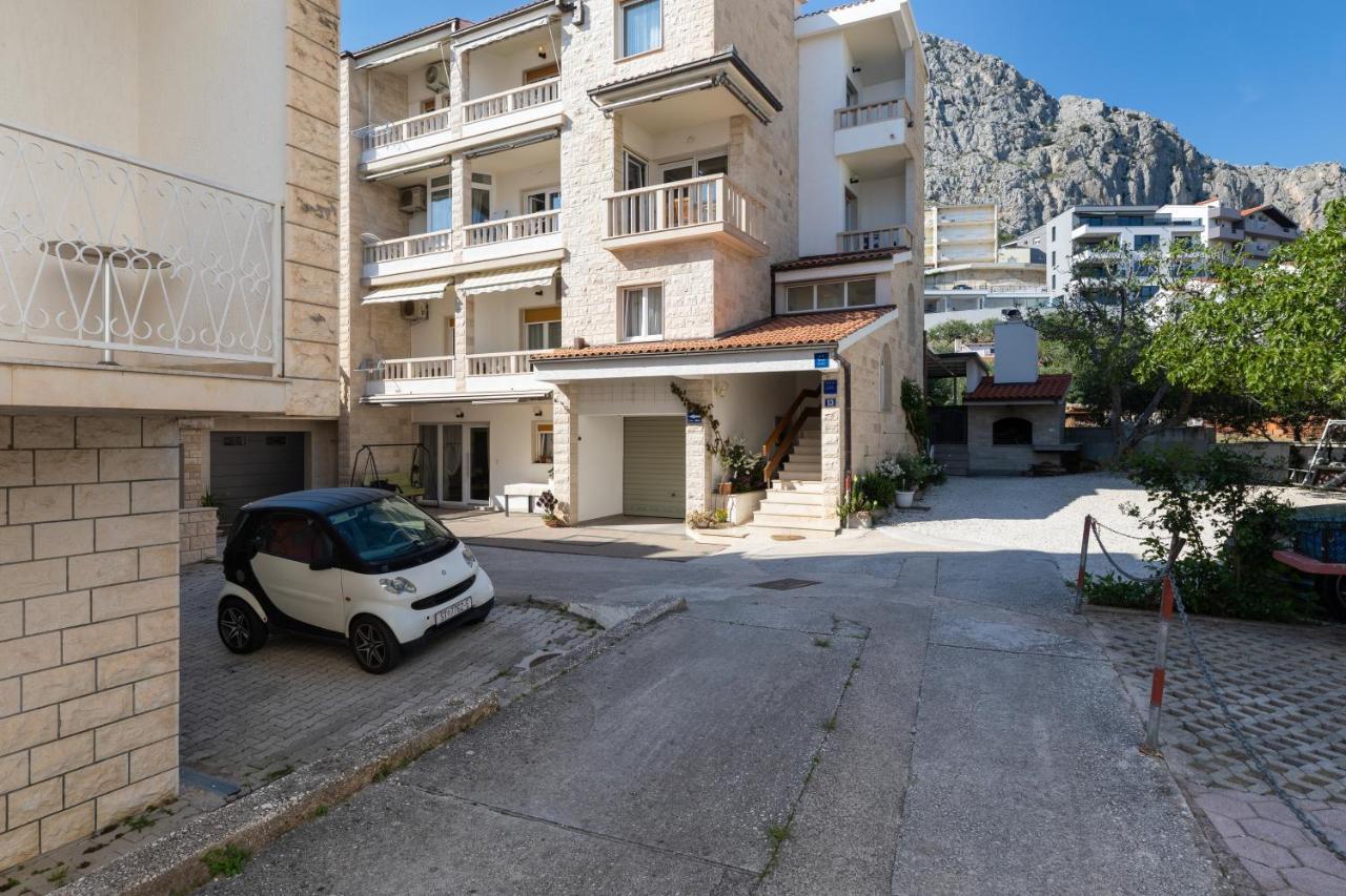 Apartments By The Sea Duce, Omis - 5973 المظهر الخارجي الصورة