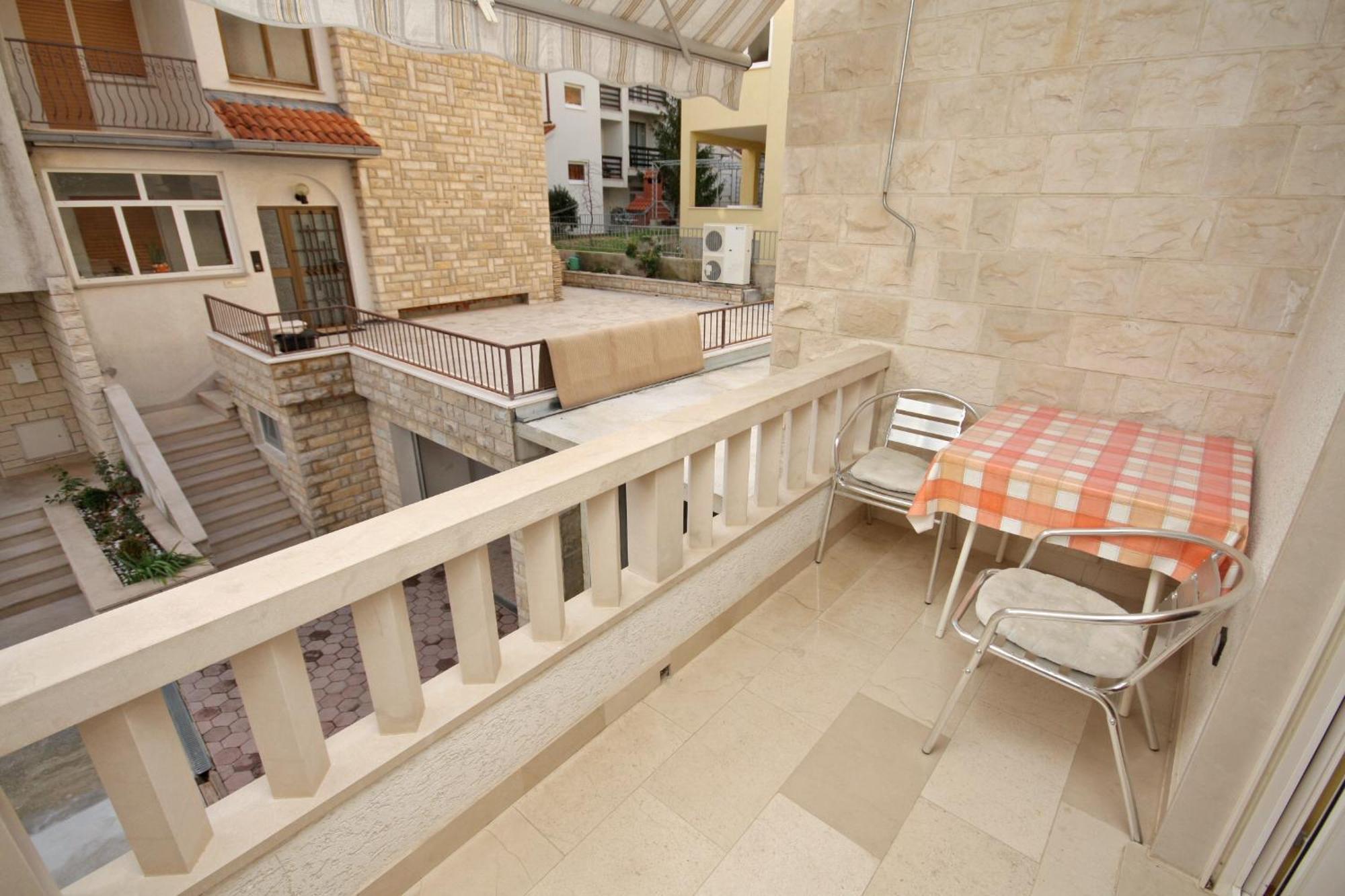 Apartments By The Sea Duce, Omis - 5973 المظهر الخارجي الصورة