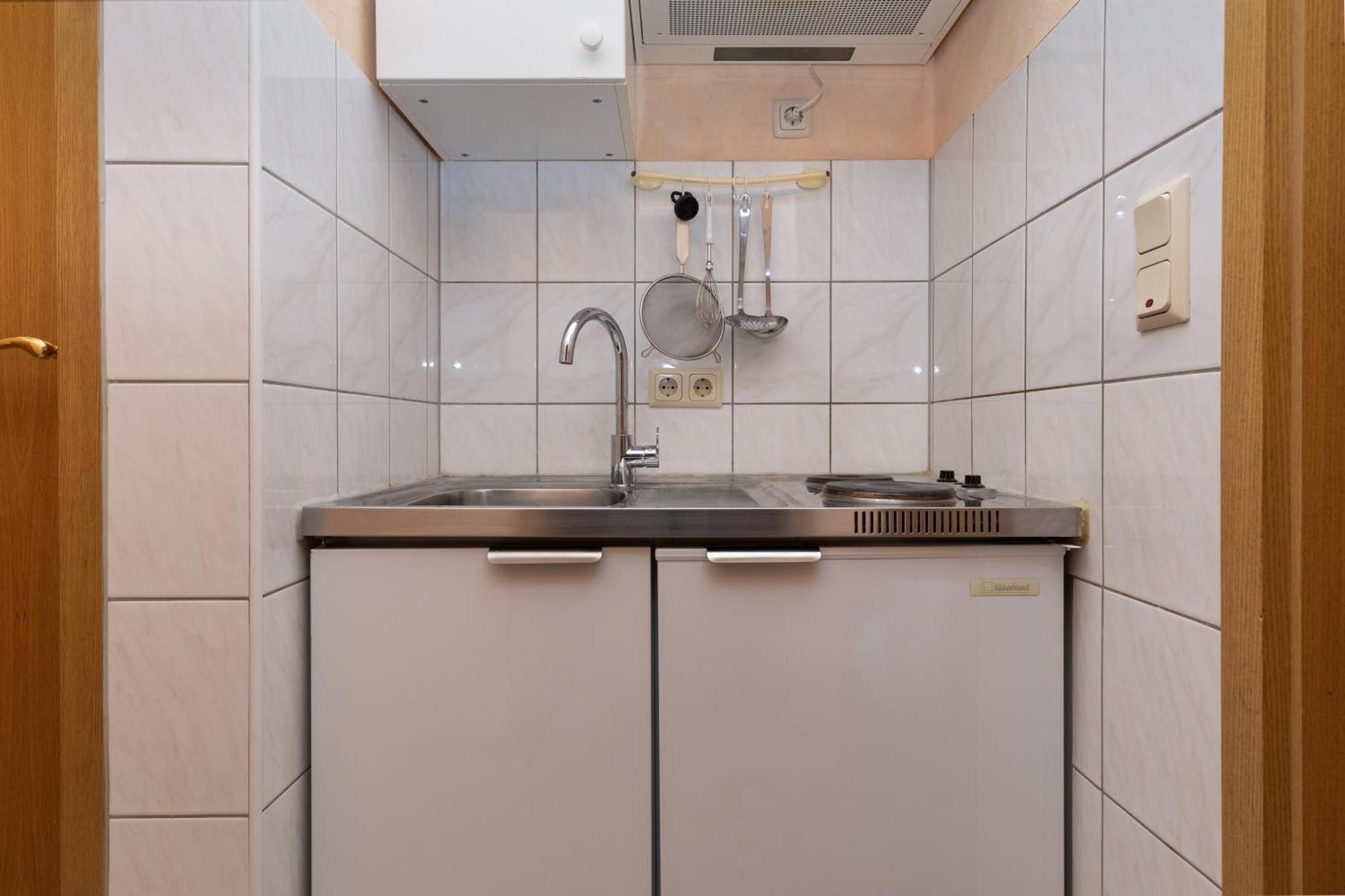 Apartments By The Sea Duce, Omis - 5973 الغرفة الصورة