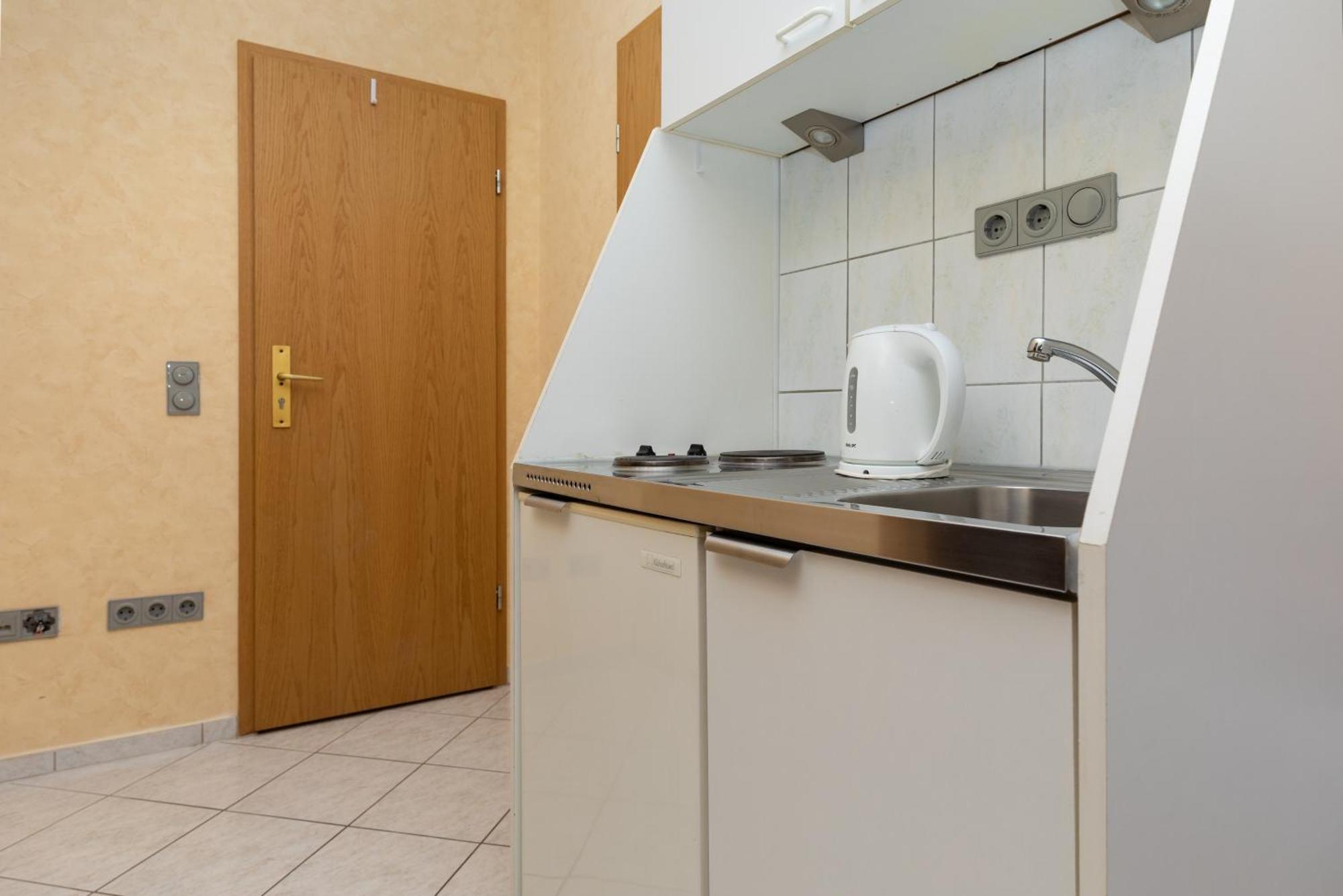 Apartments By The Sea Duce, Omis - 5973 الغرفة الصورة