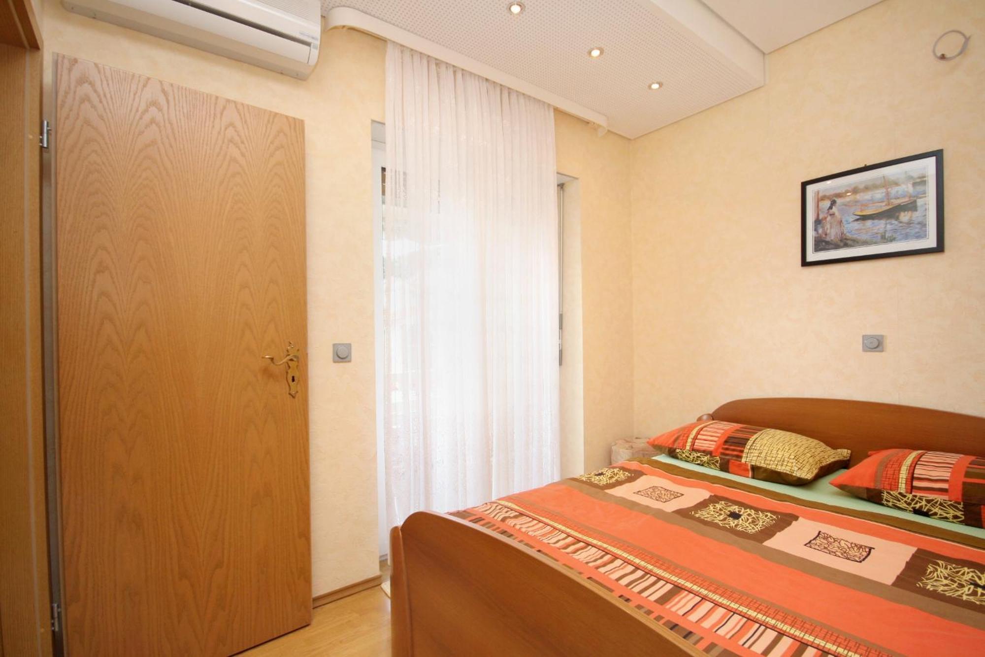 Apartments By The Sea Duce, Omis - 5973 الغرفة الصورة